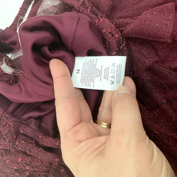 Speechless Kids Burgandy Dress Size 16 Lace‎ & Ruffle Tulle Dress - Picture 7 of 7